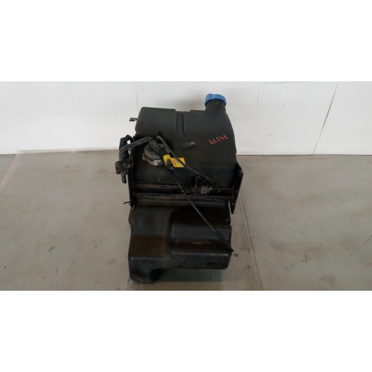 SERBATOIO ADBLUE VOLVO truck FL7 usato