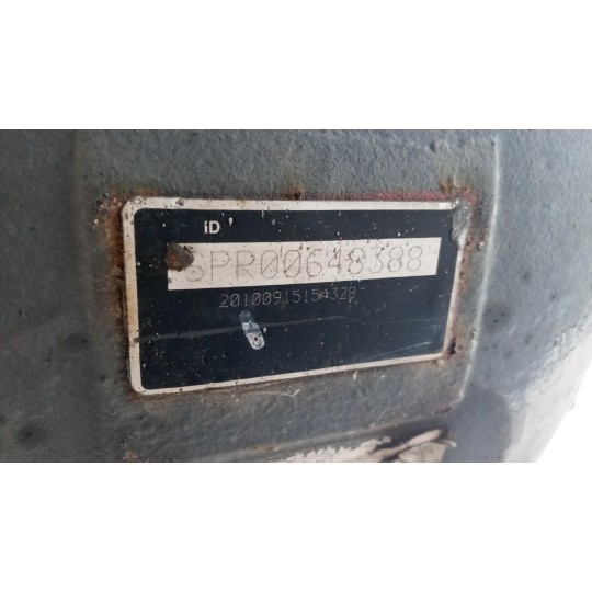 ASSALE POSTERIORE VOLVO truck FL7 usato