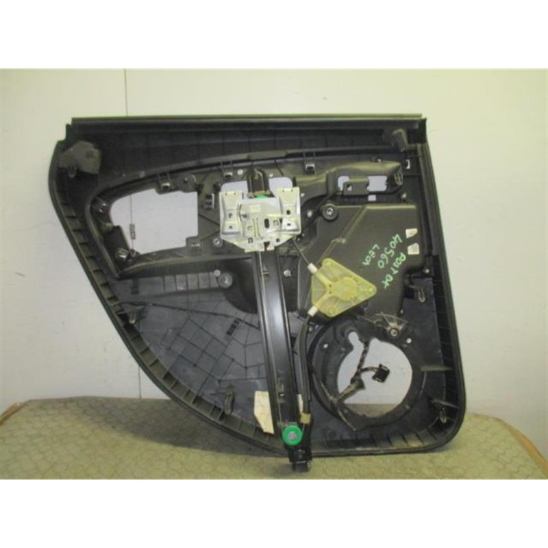 SEAT ALZA VETRI POSTERIORI DESTRO SEAT Leon 2009>2013 usato