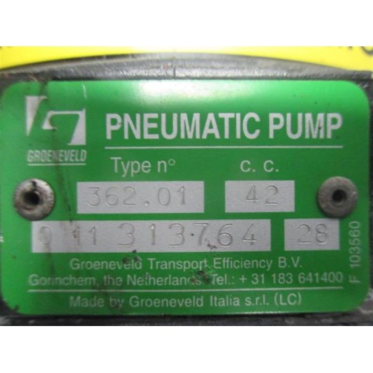 GREASE GUN PUMP IVECO EUROTECH used