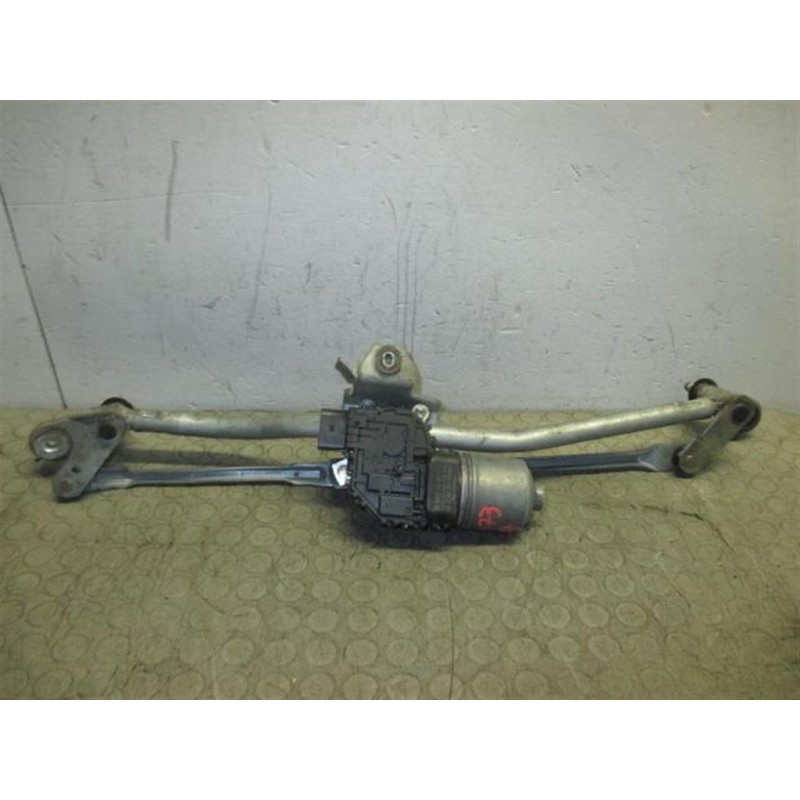 AUDI windshield wiper motor AUDI A4 2004>2007 used