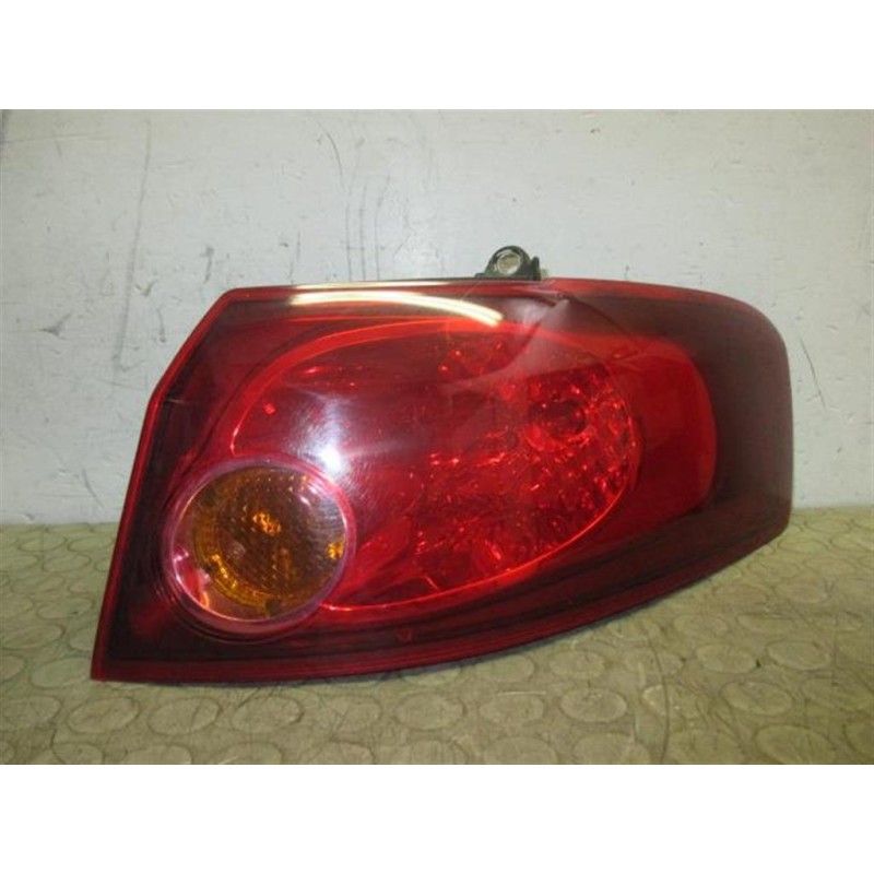 FIAT FARO POSTERIORE ESTERNO DESTRO FIAT Croma 2005>2007 usato