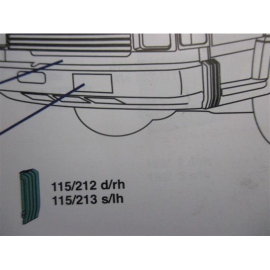 PLASTICHE ESTERNE VARIE IVECO 115-17 nuovo