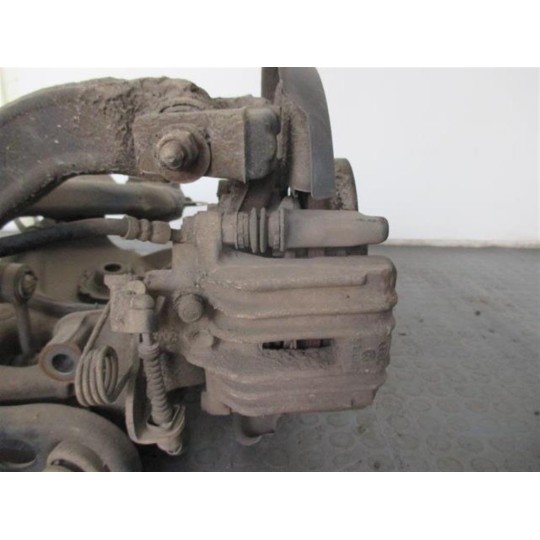 PINZA POSTERIORE DESTRA AUDI A4 2004>2007 usato