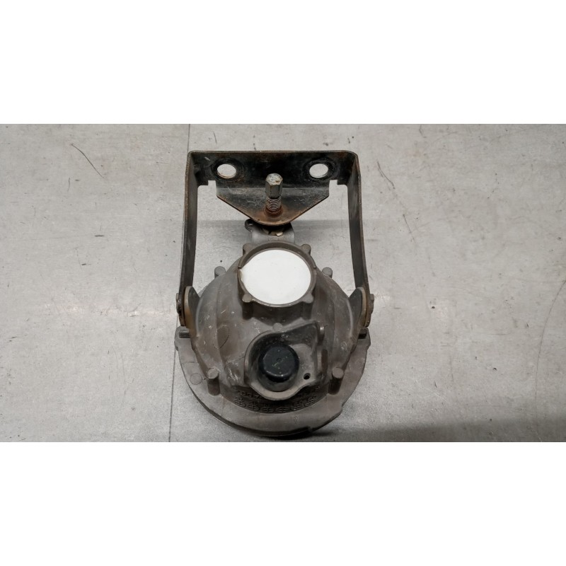 VOLVO truck FENDINEBBIA DESTRO VOLVO truck FL7 usato