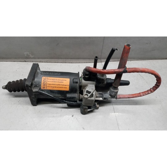 PUMP CLUTCH VOLVO truck FL7 used