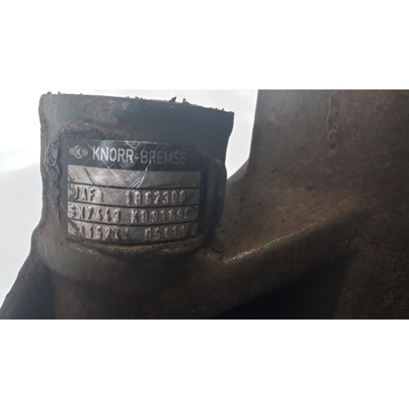 DAF RIGHT FRONT CALIPER BRAKE  DAF XF106 used