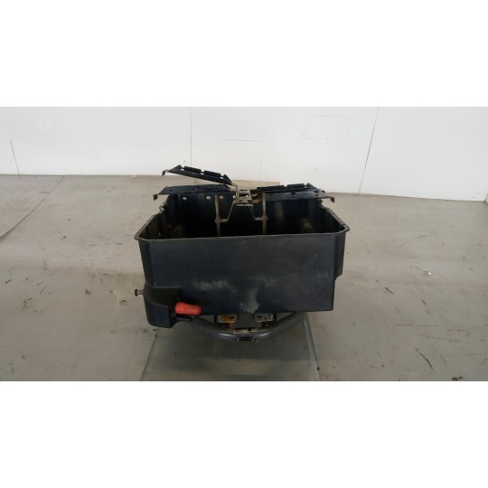 PORTA BATTERIA DAF XF106 usato