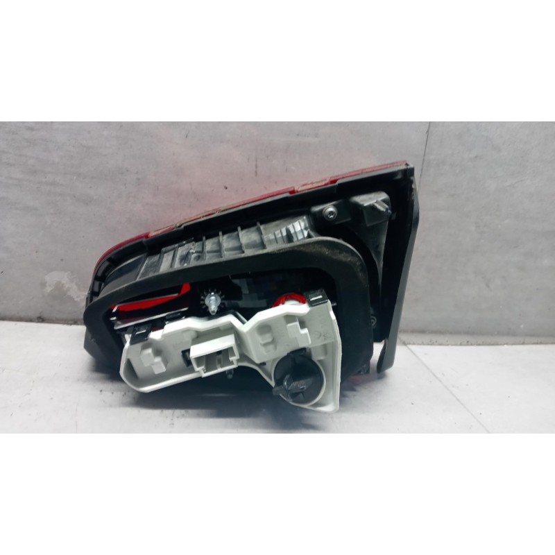 VOLKSWAGEN LEFT REAR LIGHT ON BACK VOLKSWAGEN Golf 7 2012>2016 used