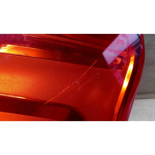 FARO POSTERIORE ESTERNO DESTRO FORD Fiesta 2013>2017 usato