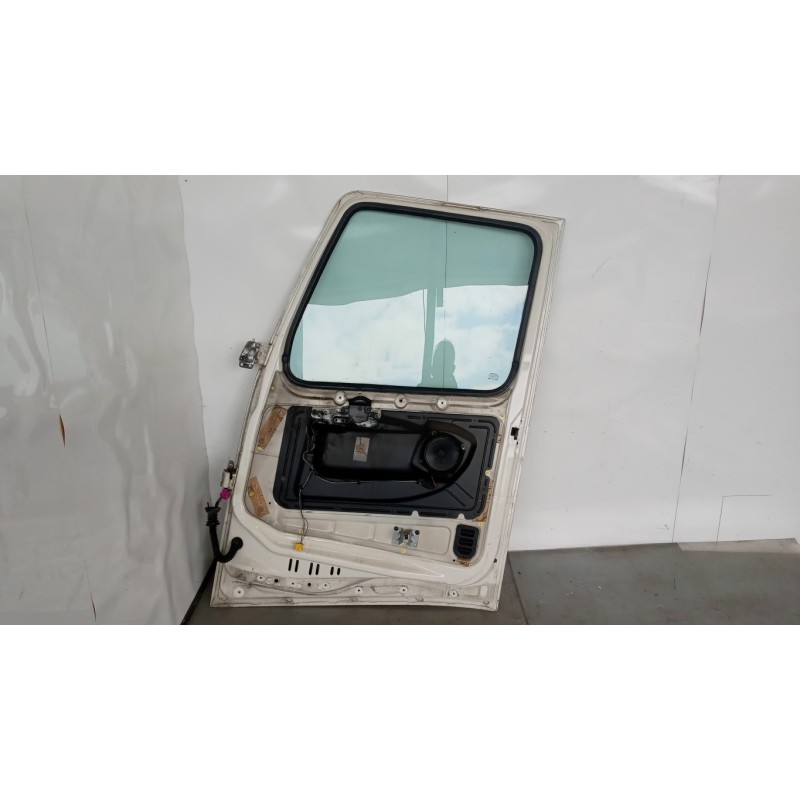 VOLVO truck RIGHT FRONT DOOR  VOLVO truck FH13 used