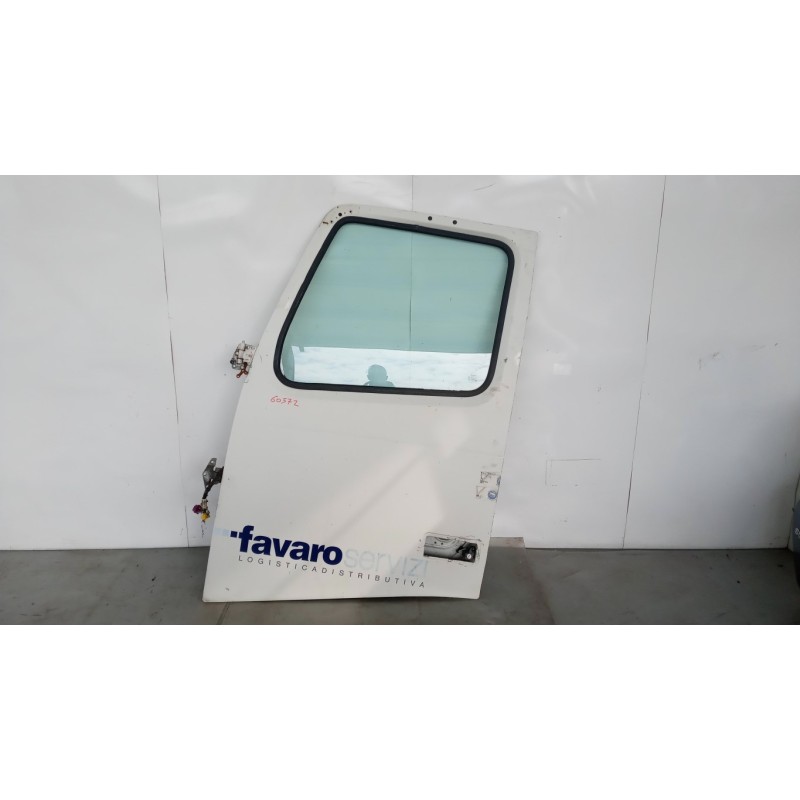 VOLVO truck PORTA ANTERIORE SINISTRA VOLVO truck FH13 usato