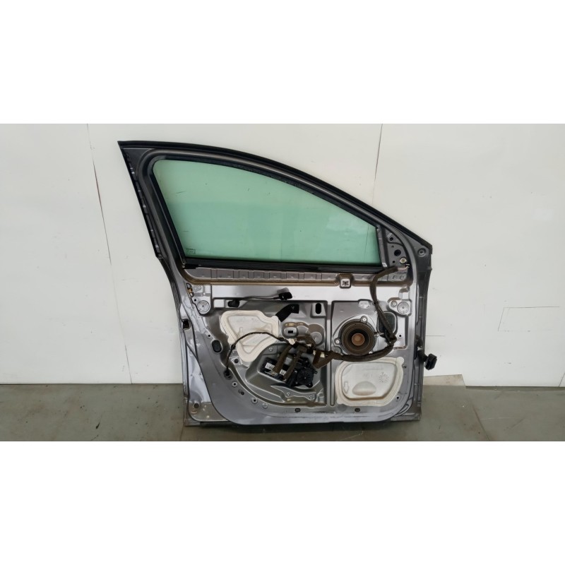 RENAULT LEFT FRONT DOOR RENAULT Megane 2008>2012 used