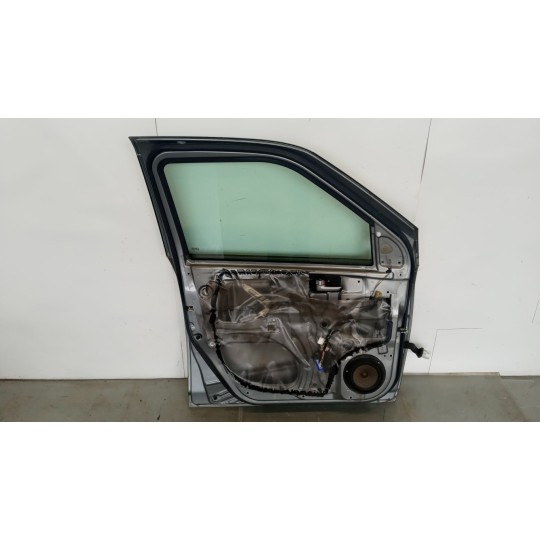 LEFT FRONT DOOR SUZUKI Swift 2005>2009 used
