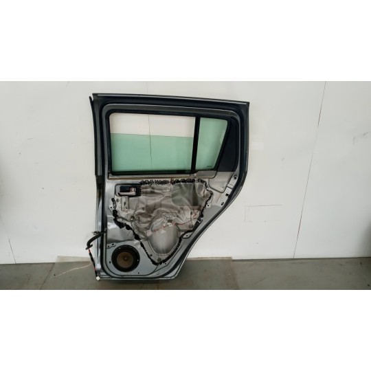 PORTA POSTERIORE DESTRA SUZUKI Swift 2005>2009 usato