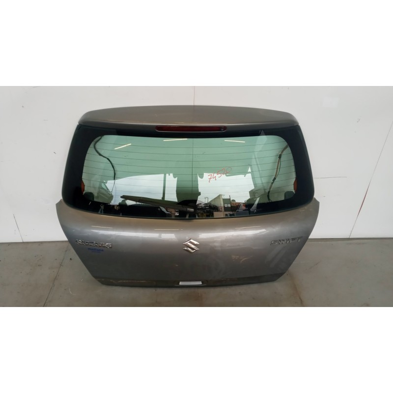 SUZUKI PORTELLONE POSTERIORE SUZUKI Swift 2005>2009 usato