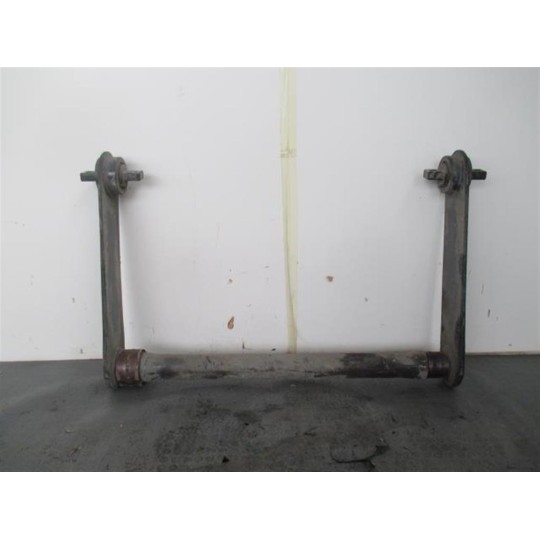 BARRA STABILIZZATRICE POSTERIORE MERCEDES-BENZ truck Econic usato