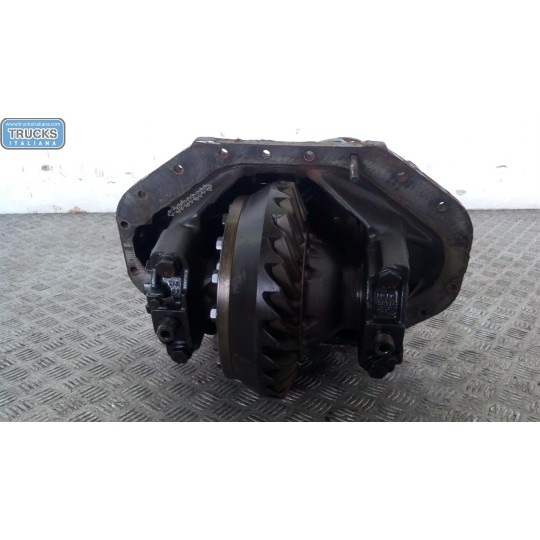 GRUPPO DIFFERENZIALE POSTERIORE MERCEDES-BENZ truck Econic usato
