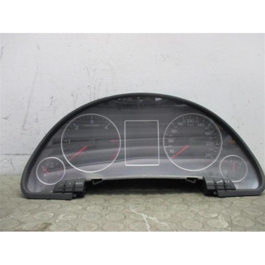 QUADRO STRUMENTI AUDI A4 2004>2007 usato