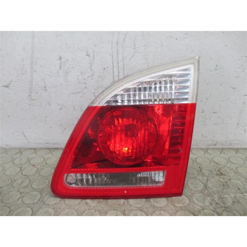 BMW FARO POSTERIORE INTERNO DESTRO BMW Serie 5 (E60/E61) 2004> usato