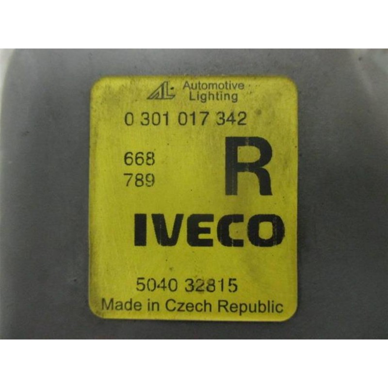 IVECO RIGHT HEADLIGHT IVECO EUROTECH used