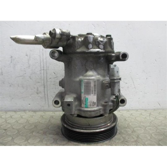 COMPRESSORE ARIA CONDIZIONATA RENAULT Modus 2004>2007 usato