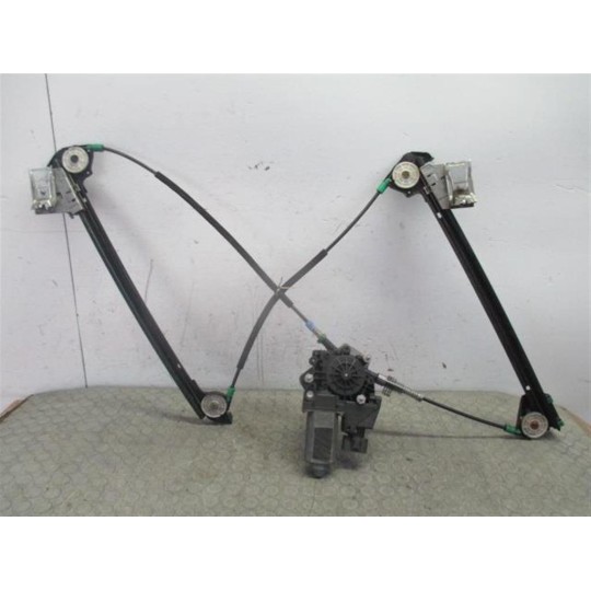 FRONT RIGHT POWERED WINDOWS  PORSCHE 911 (996) used