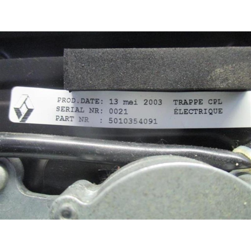 RENAULT truck OPENABLE SUNROOF  RENAULT truck Magnum 2001>2010 used