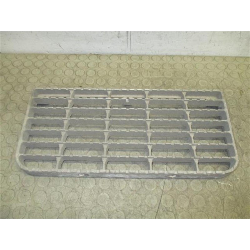 RENAULT truck FOOT UP PLATE  RENAULT truck Magnum 2001>2010 used