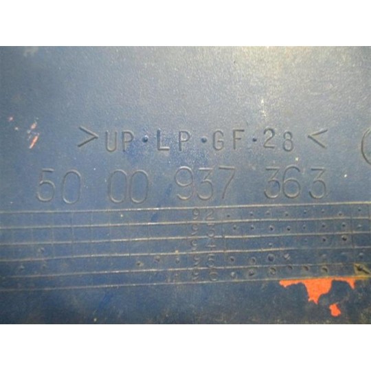 DEVIATORE ARIA A/DX RENAULT truck Magnum 2001>2010 usato