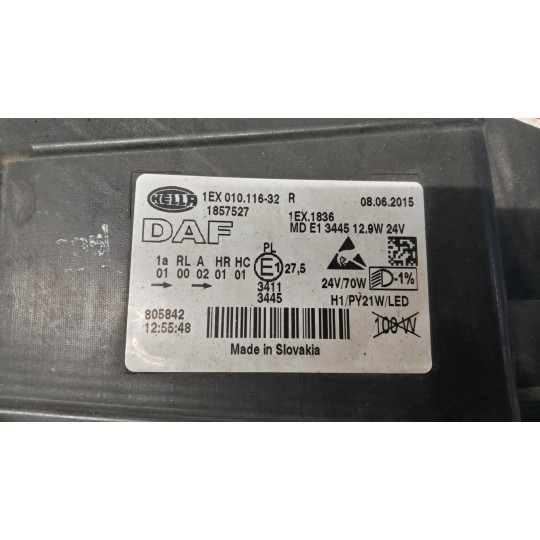 FARO ANT LED DESTRO DAF XF106 usato