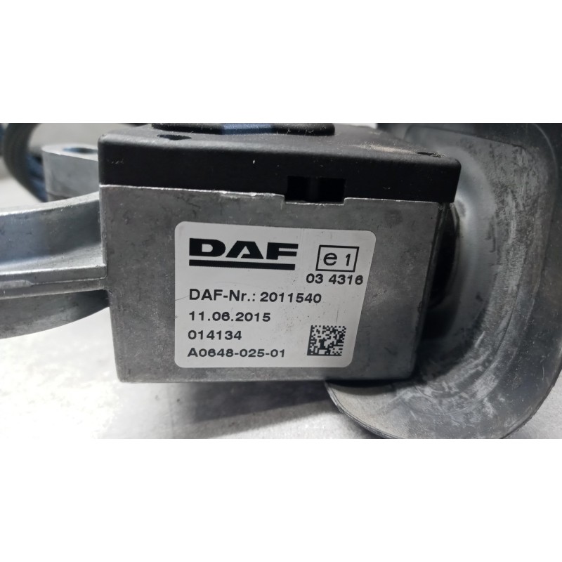 DAF VARIOUS SWITCHES AND BUTTONS C  DAF XF106 used