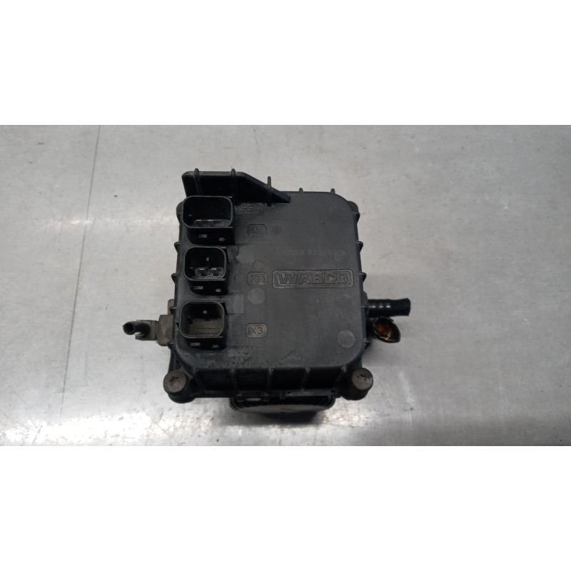 DAF VARIE FRENI 2 DAF XF106 usato