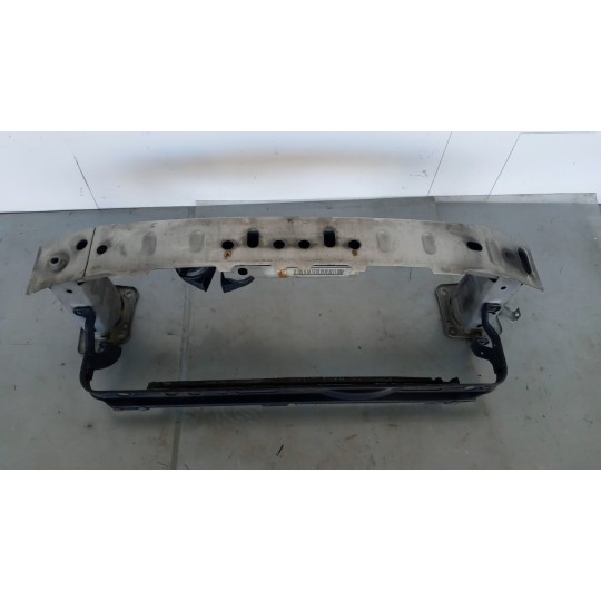 TRAVERSA ANTERIORE PARAURTO FORD Focus 2007>2011 usato