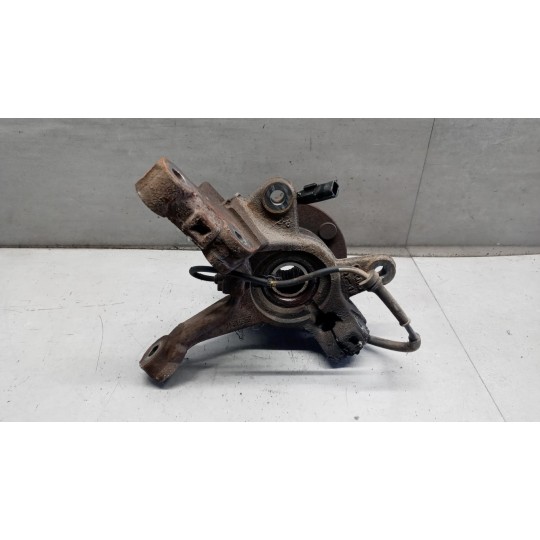 MONTANTE COMPLETO SINISTRO FORD Fiesta 2008>2013 usato