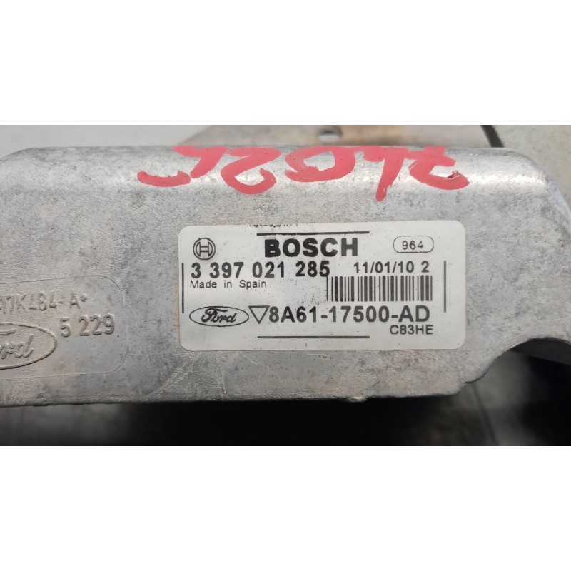 FORD windshield wiper motor FORD Fiesta 2008>2013 used