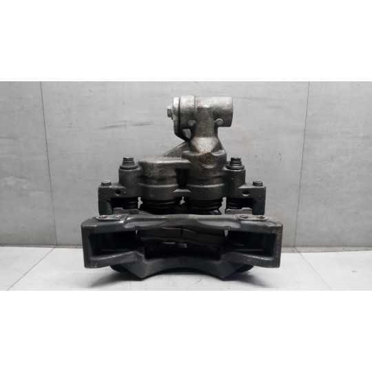 PINZA POSTERIORE SINISTRA IVECO EUROCARGO 2008>2013 usato