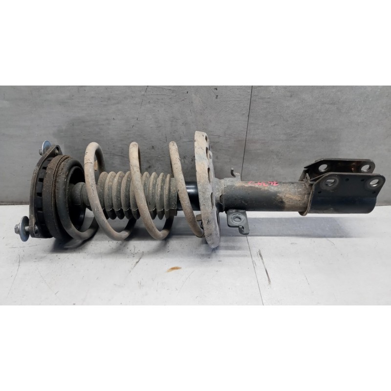 RENAULT RIGHT FRONT SHOCK ASSORBER RENAULT Megane 2008>2012 used