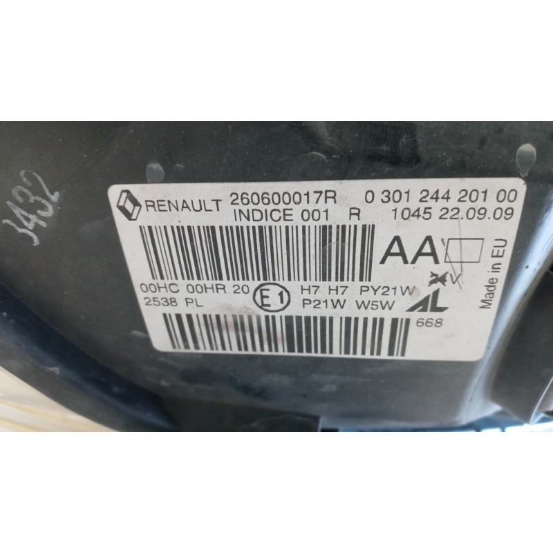 RENAULT FRONT LEFT FLASHLIGHT  RENAULT Megane 2008>2012 used