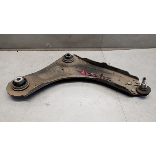 CONTROL ARM FRONT LOWER RIGHT  RENAULT Megane 2008>2012 used