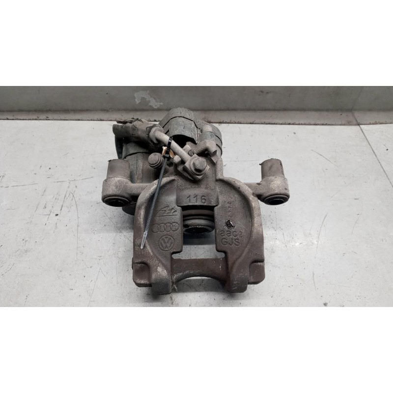 VOLKSWAGEN PINZA POSTERIORE DESTRA VOLKSWAGEN Golf 7 2012>2016 usato