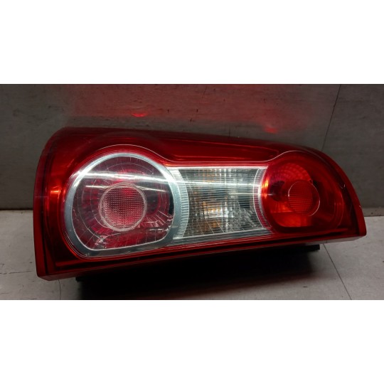 FARO POSTERIORE ESTERNO SINISTRO DACIA Logan 2008>2012 usato