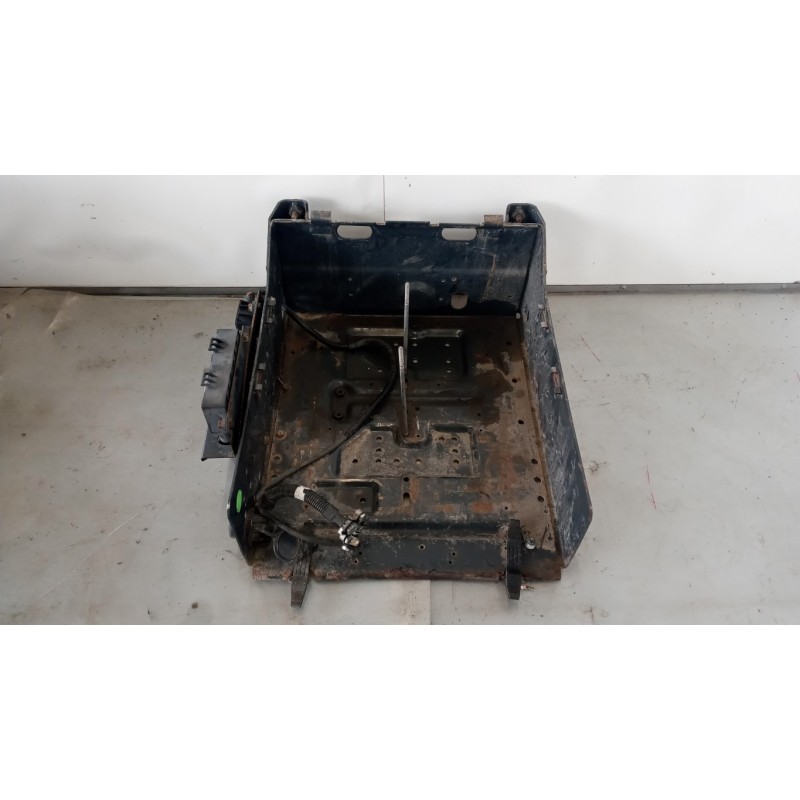 IVECO PORTA BATTERIA IVECO EUROCARGO 2008>2013 usato