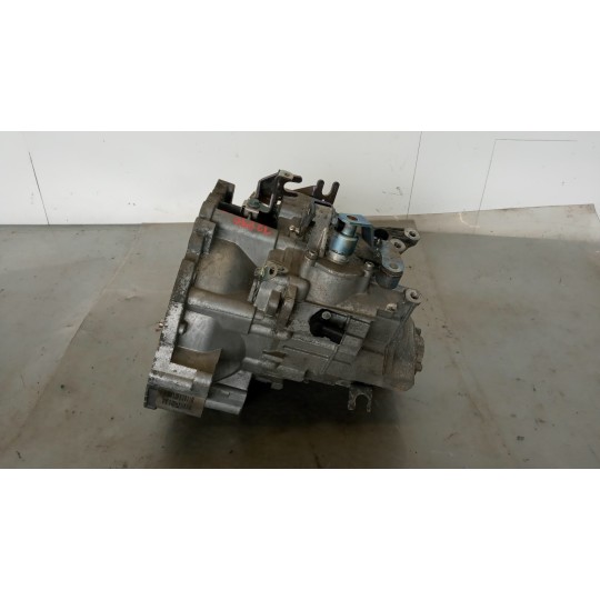 GEARBOXES  MITSUBISHI Colt 2004> used