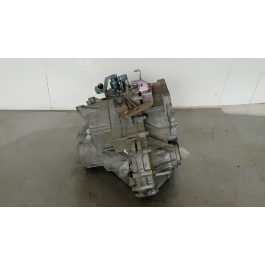 GEARBOXES  MITSUBISHI Colt 2004> used