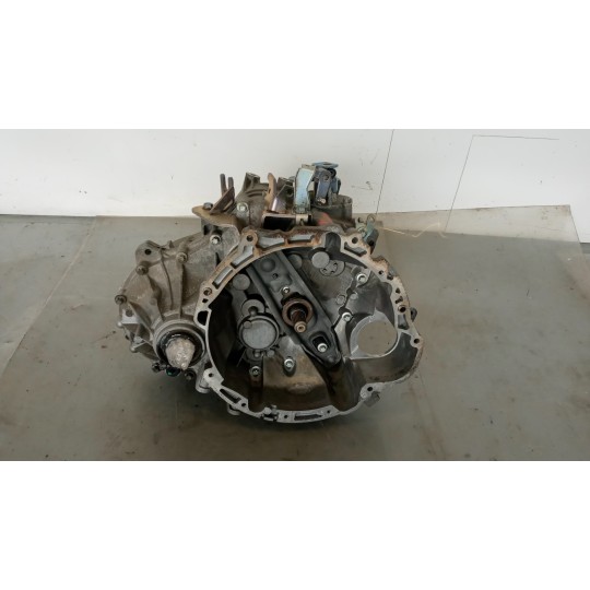 GEARBOXES  MITSUBISHI Colt 2004> used