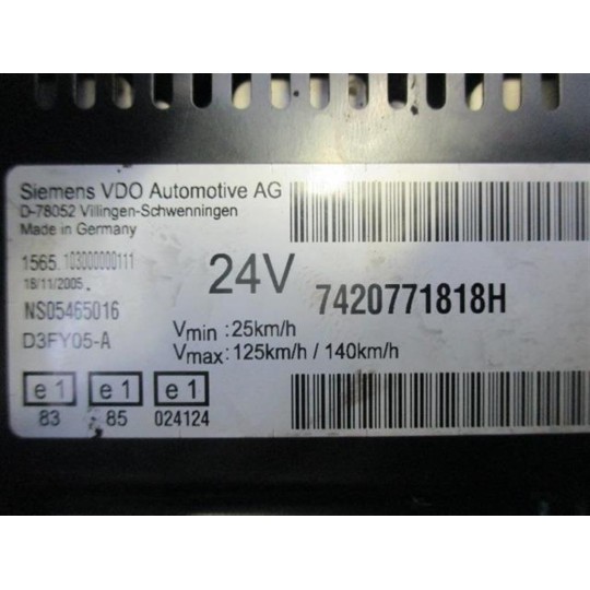 INSTRUMENT PANEL RENAULT truck Premium 2005>2013 usato