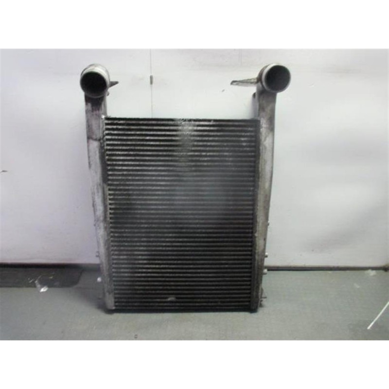 RENAULT truck RADIATORE INTERCOOLERS RENAULT truck Premium 2005>2013 usato