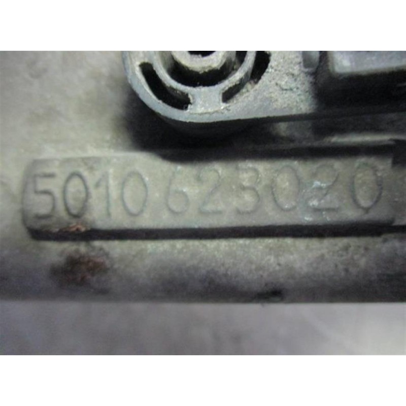 RENAULT truck FOOT UP DOWN SUPPORT  RENAULT truck Premium 2005>2013 used