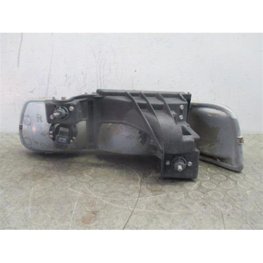 RIGHT HEADLIGHT CHEVROLET Silverado 1999 used